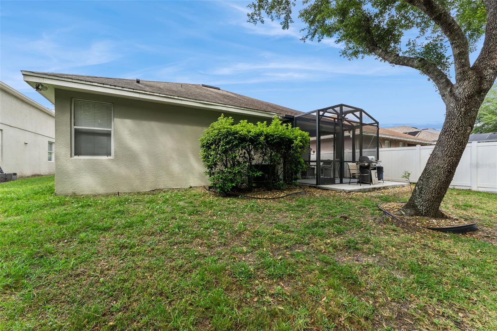 Image 26 of 27 For 9885 Leland Drive