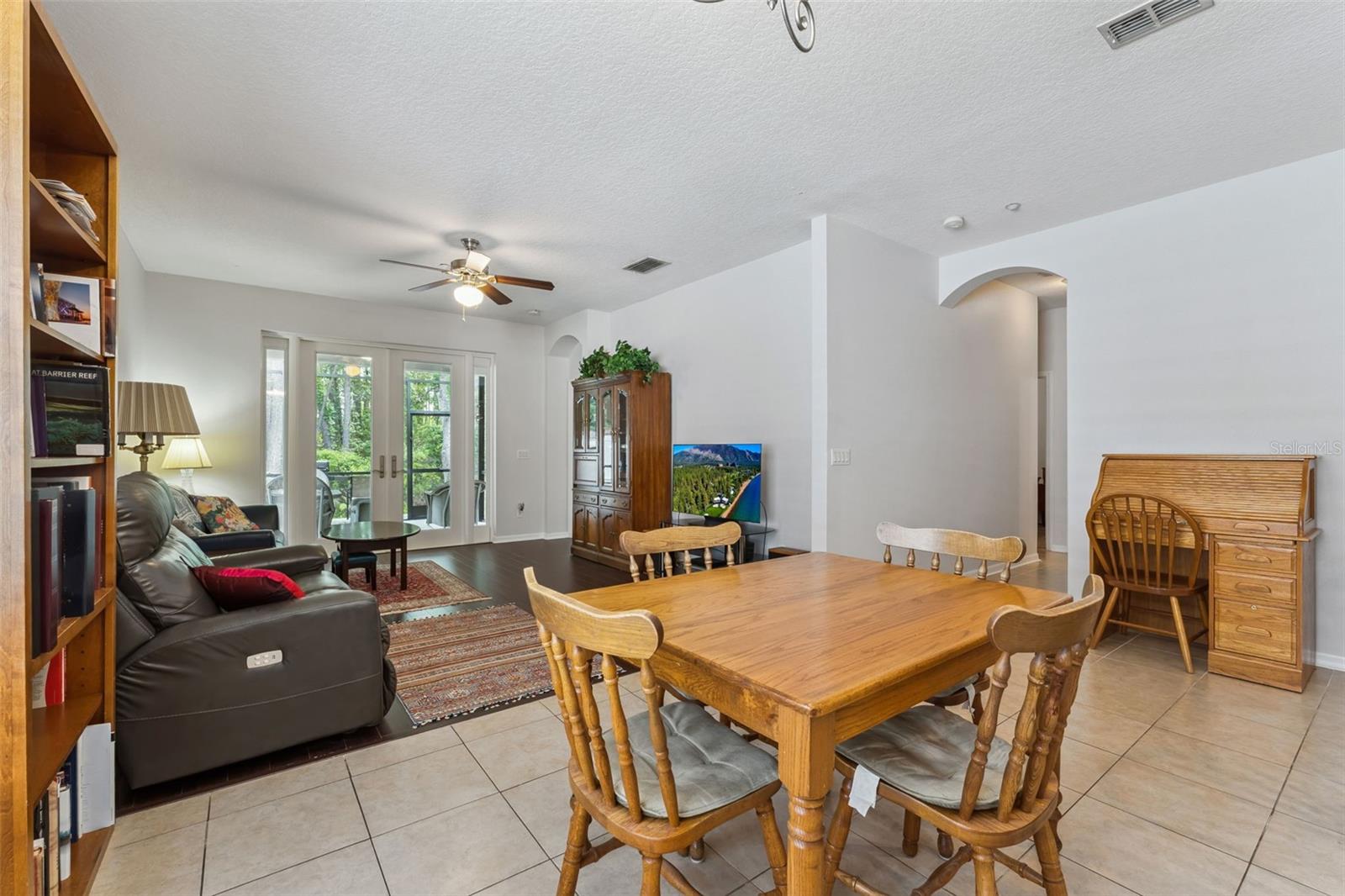 Image 9 of 27 For 9885 Leland Drive