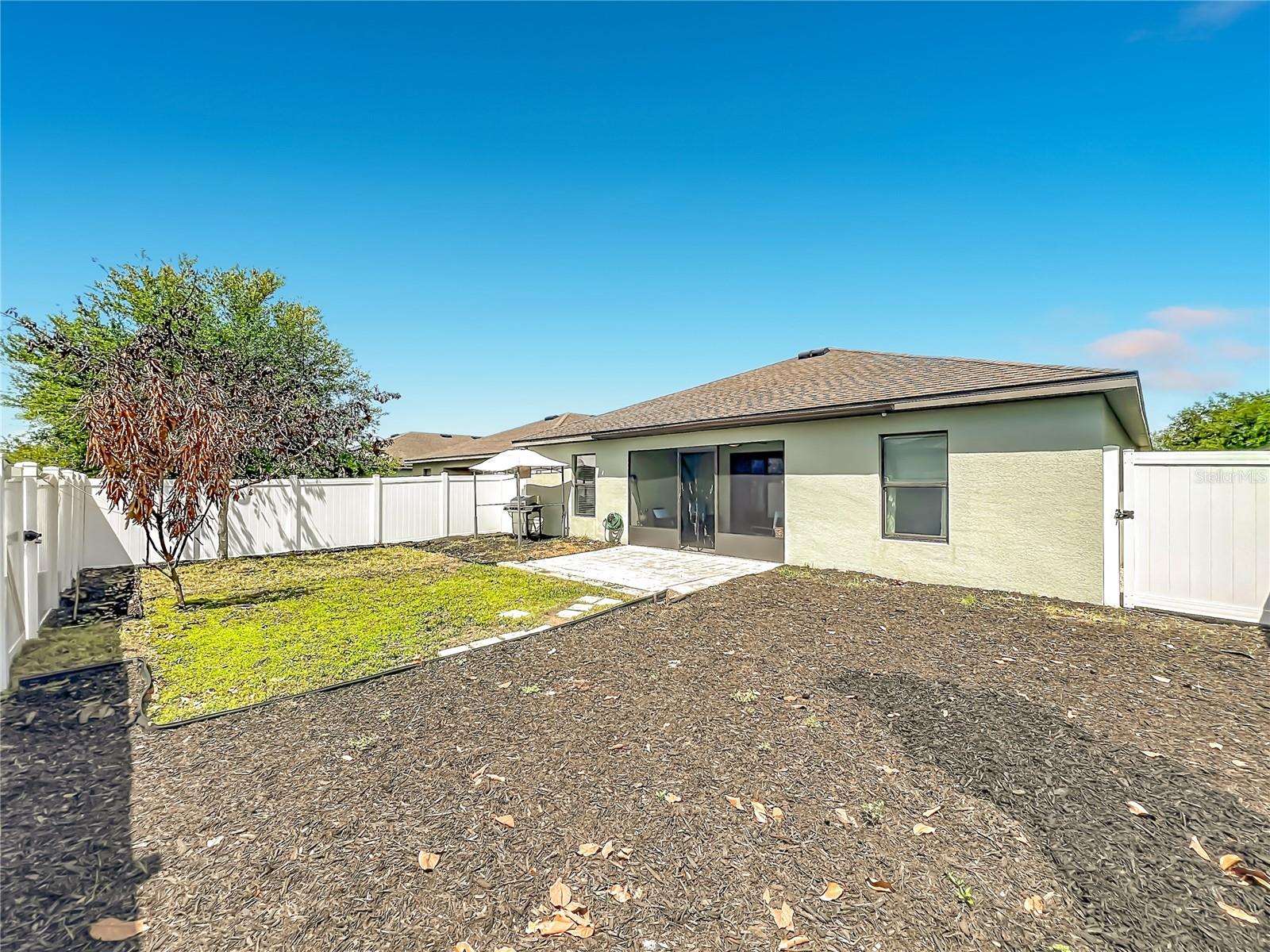 Image 18 of 19 For 2395 Bracknell Forest Trl