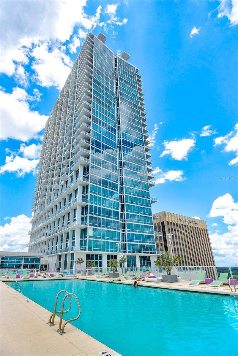 Image 25 of 32 For 150 Robinson Street 3107