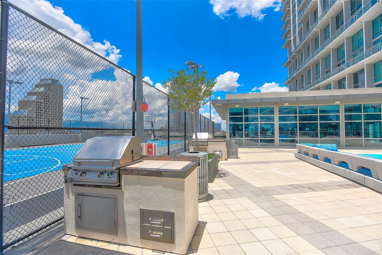 Image 27 of 32 For 150 Robinson Street 3107