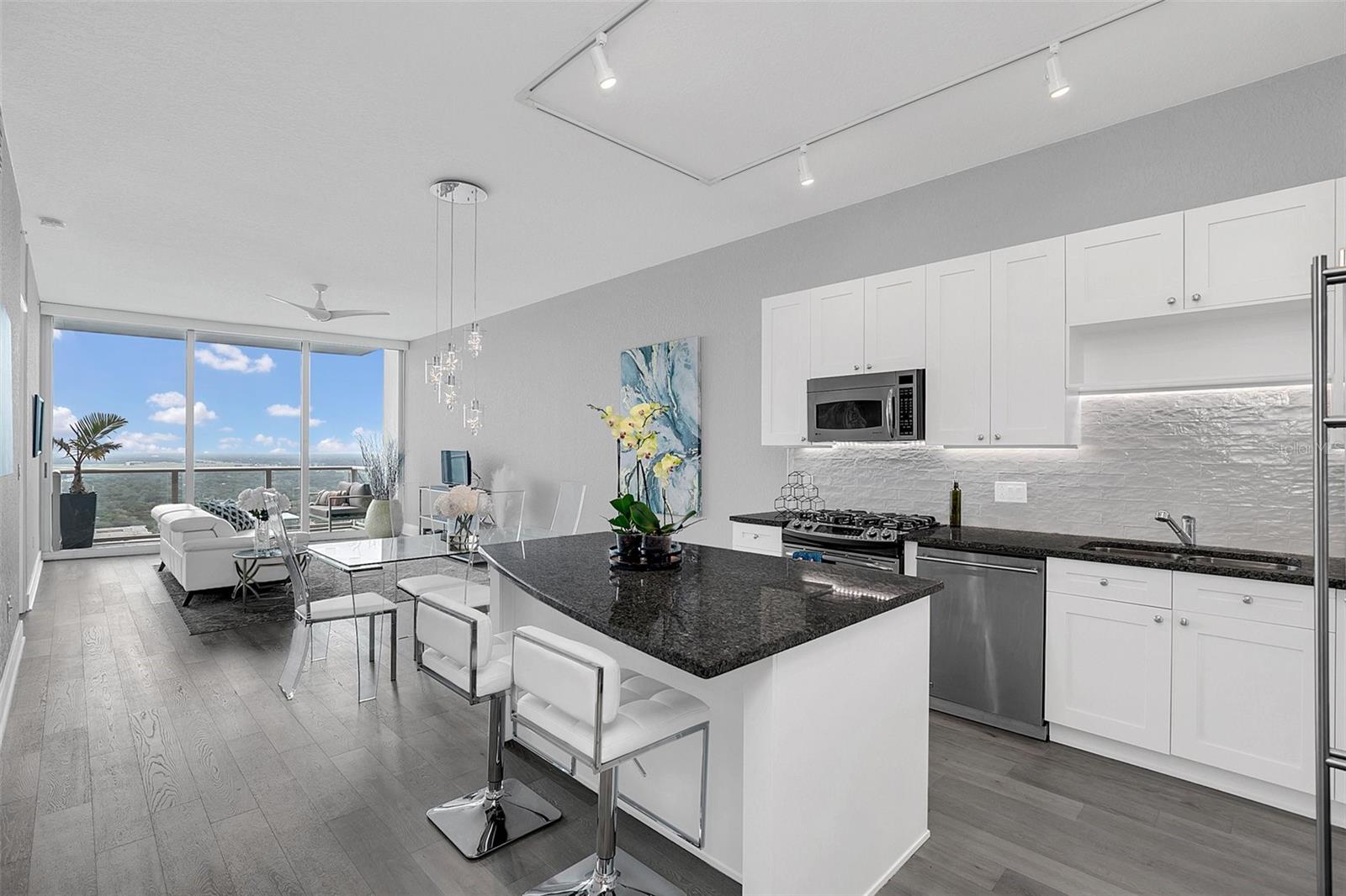 Image 5 of 32 For 150 Robinson Street 3107