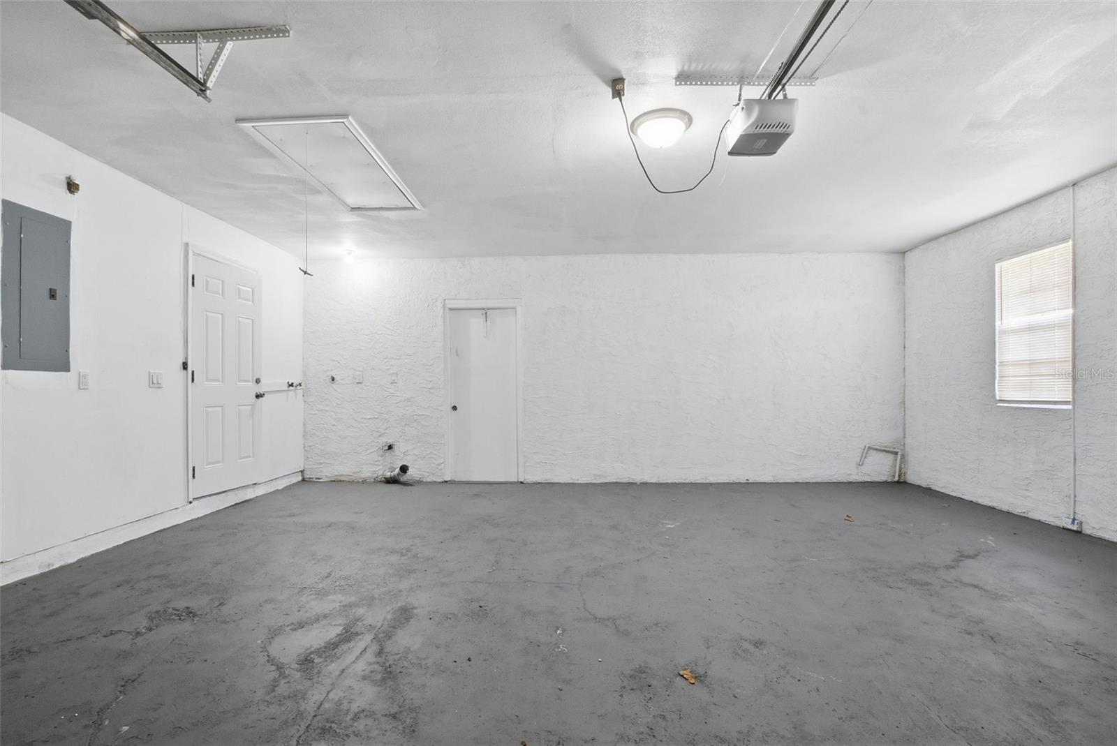 Image 26 of 31 For 2762 Myakka Drive