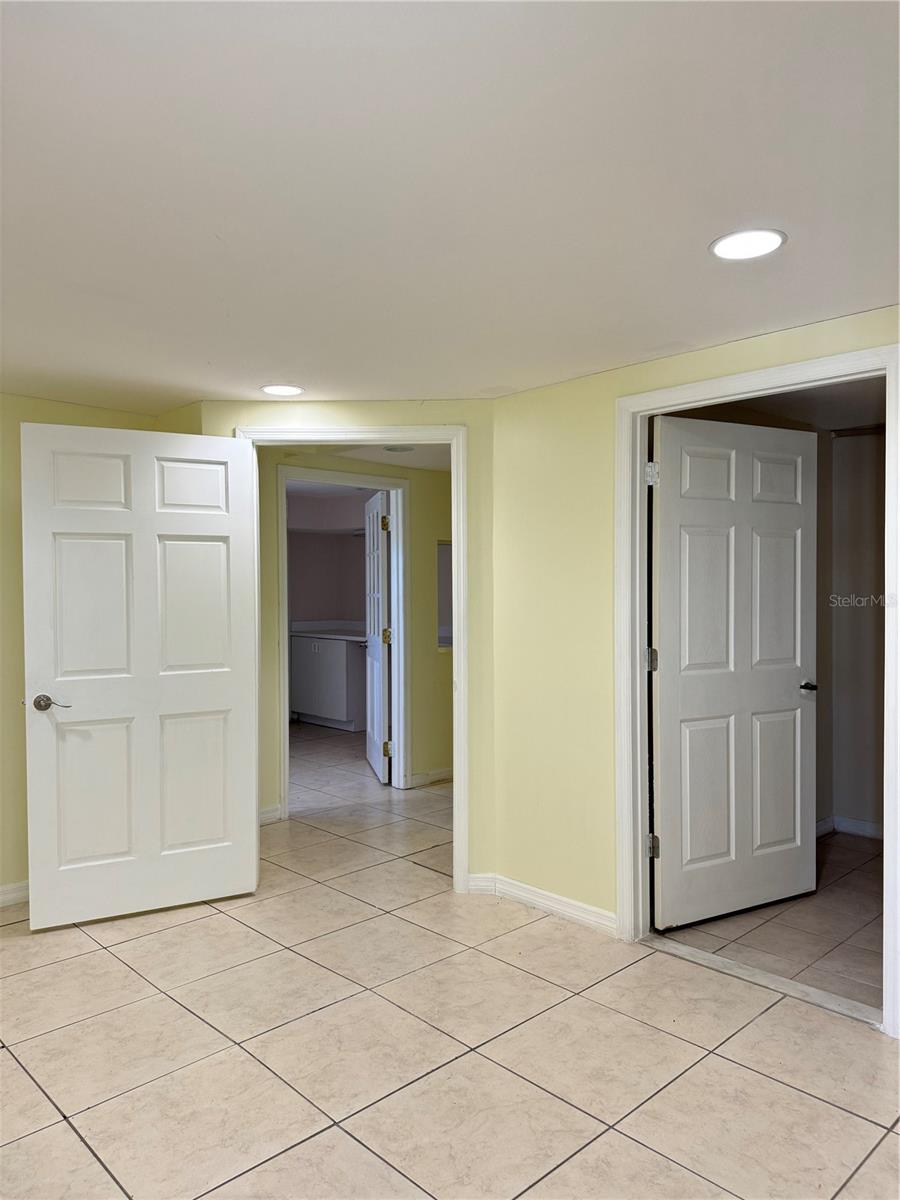 Image 6 of 12 For 706 7th Street