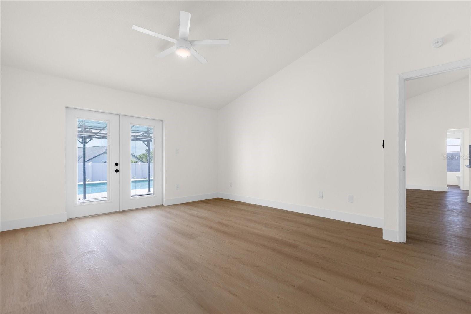 Image 12 of 27 For 14602 Pine Forest Court