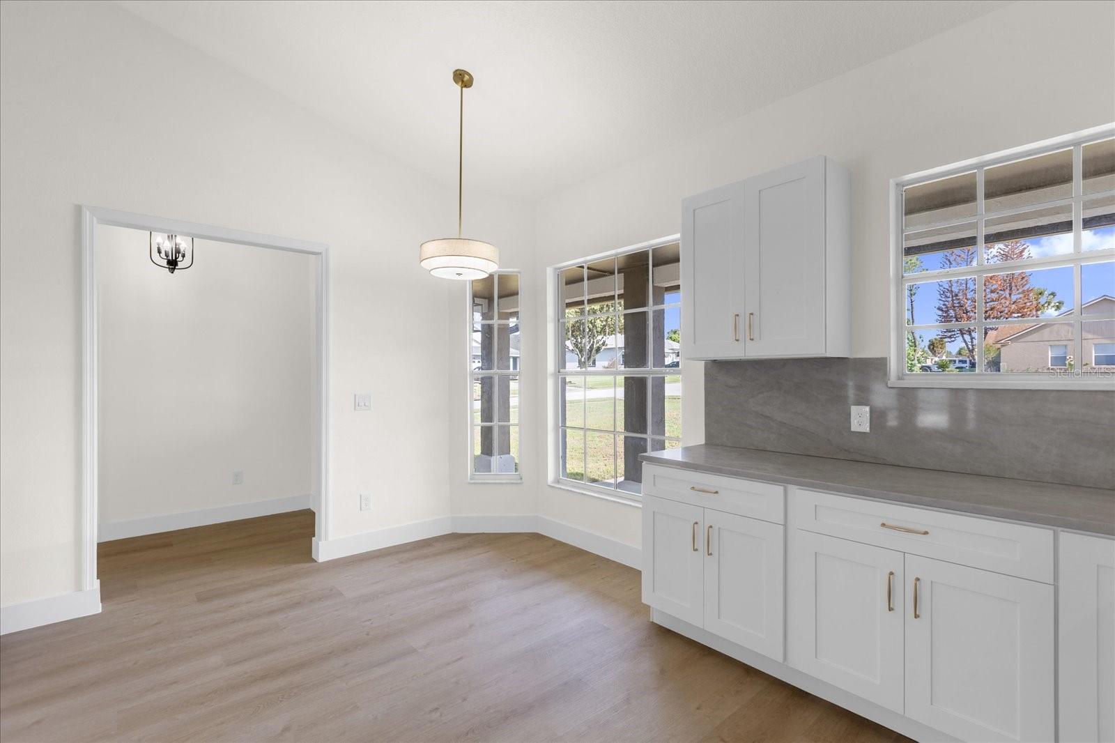 Image 7 of 27 For 14602 Pine Forest Court