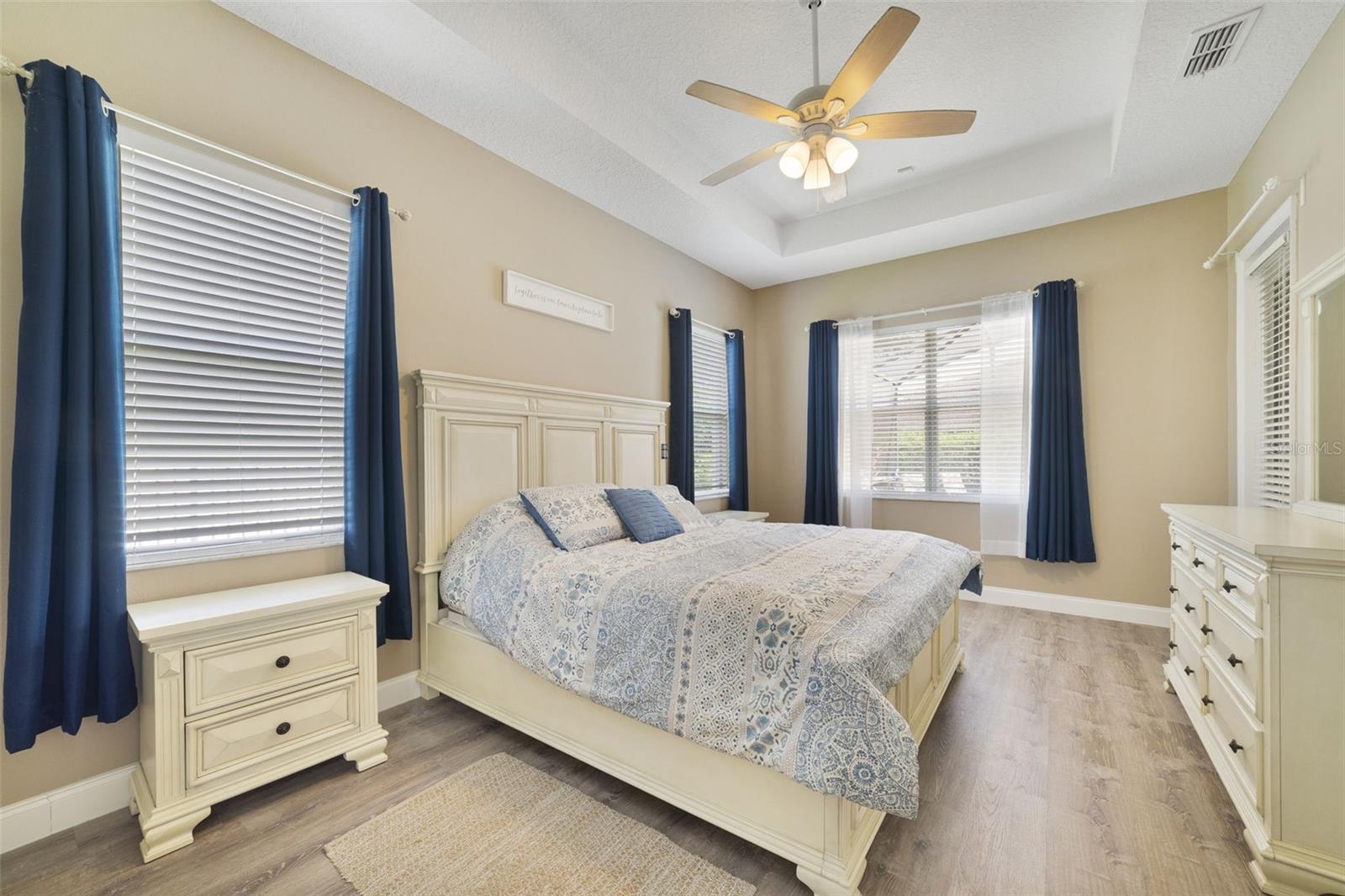 Image 10 of 33 For 6695 Lake Carlisle Boulevard