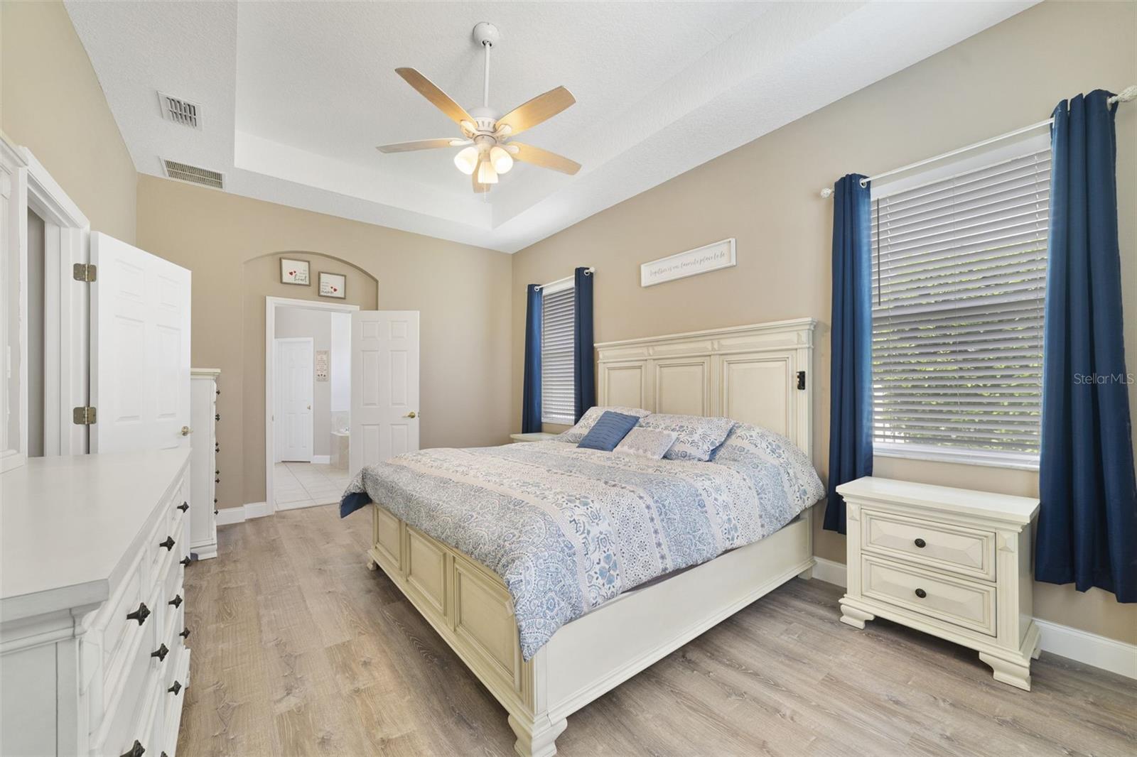 Image 11 of 33 For 6695 Lake Carlisle Boulevard