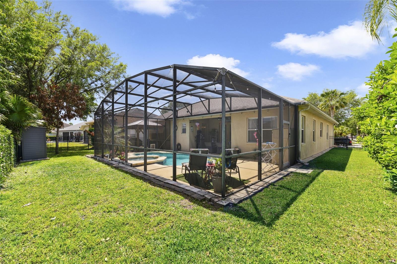 Image 24 of 33 For 6695 Lake Carlisle Boulevard