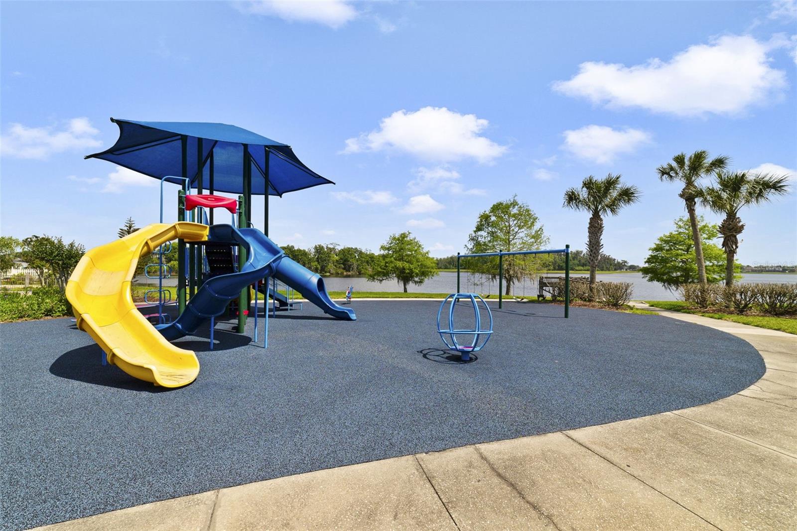 Image 26 of 33 For 6695 Lake Carlisle Boulevard