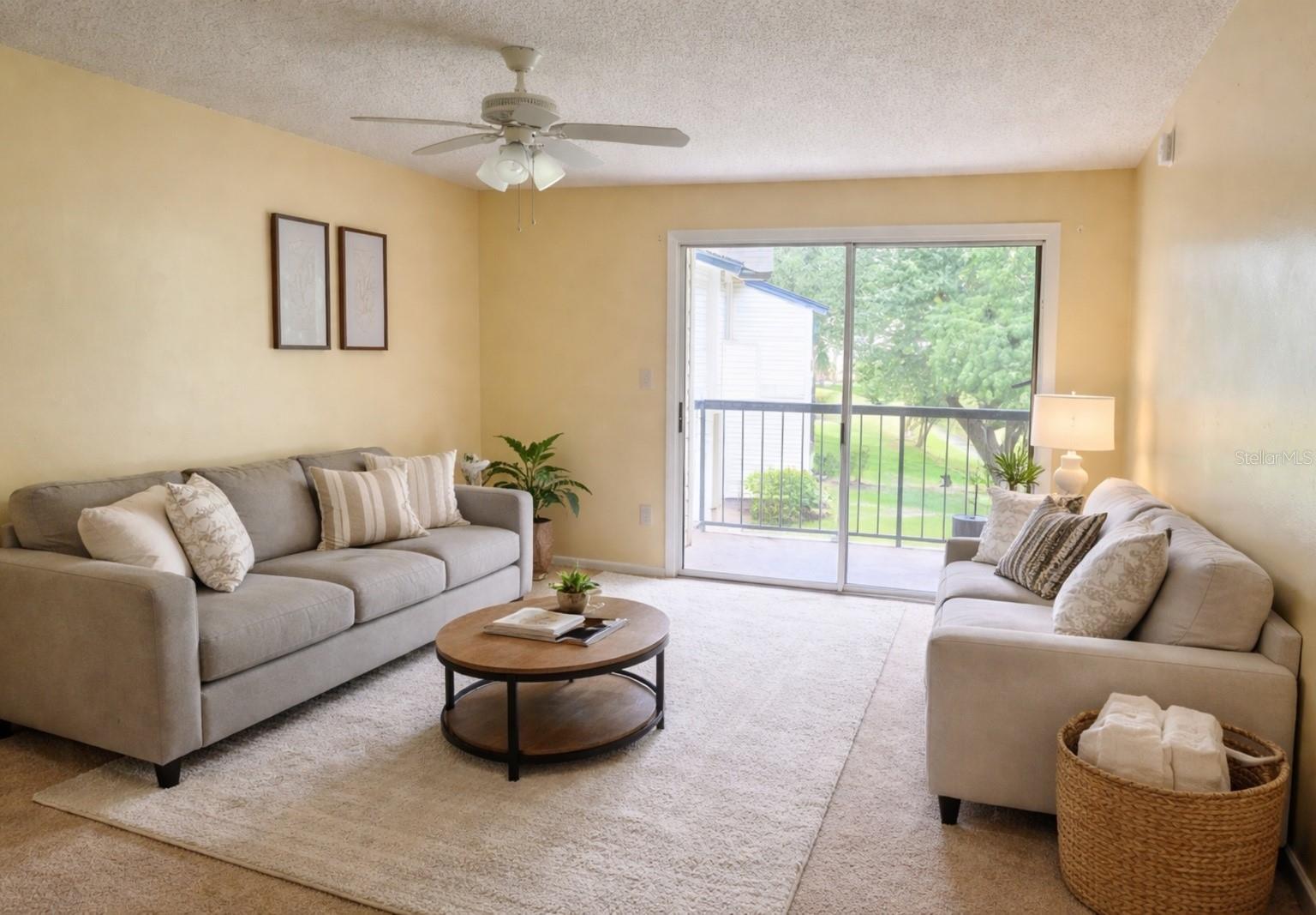 Image 3 of 4 For 1964 Lake Atriums Circle 158