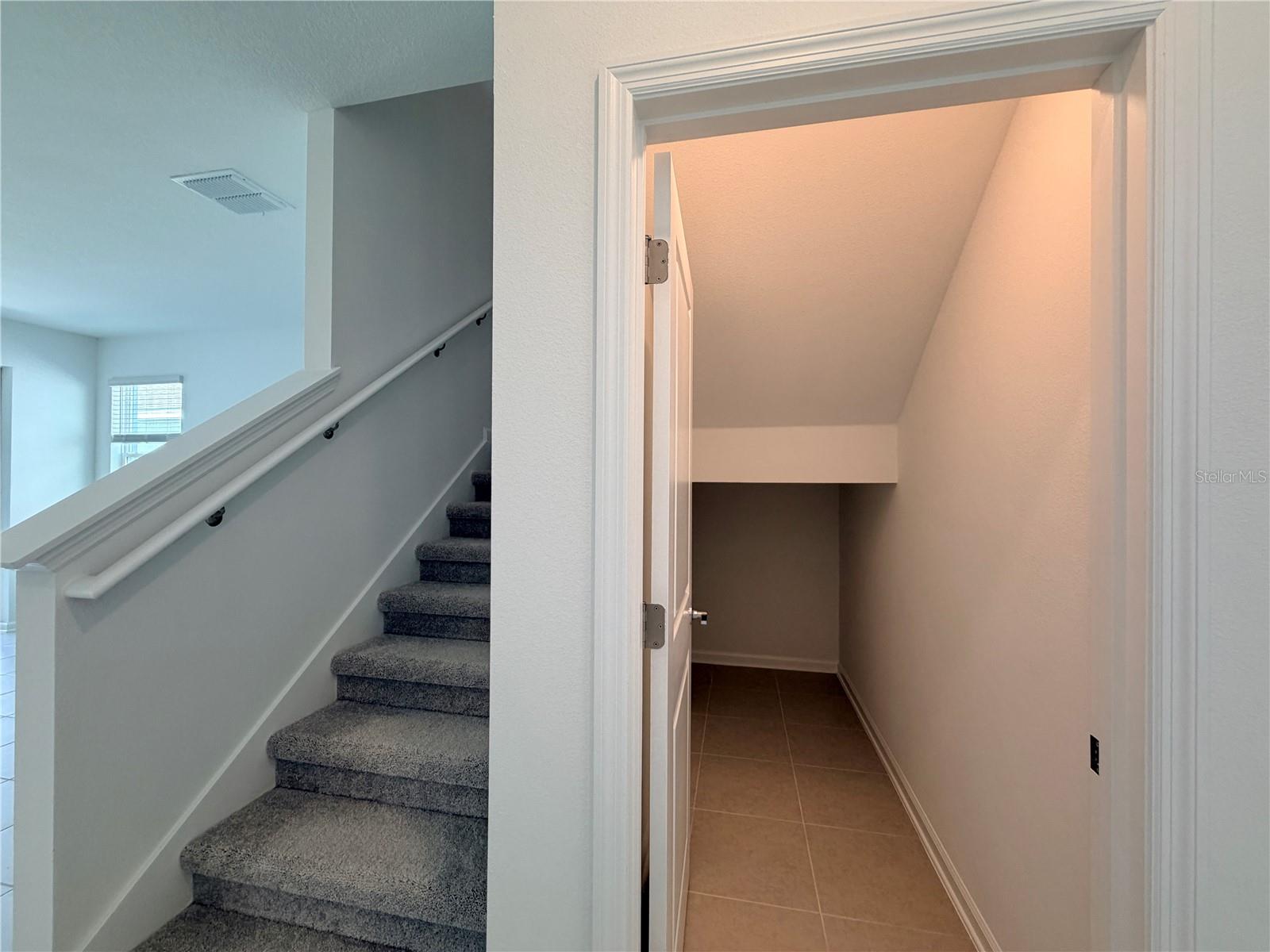 Image 14 of 66 For 6089 Meditation Drive