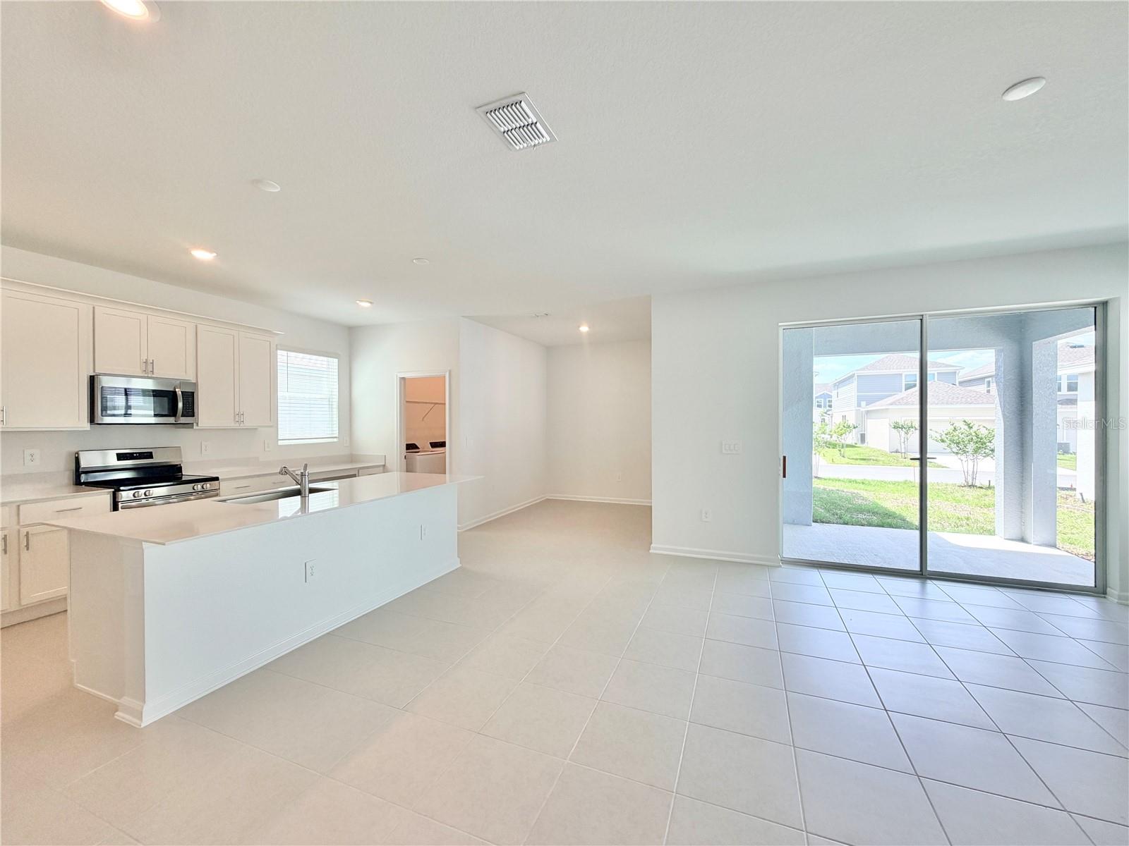 Image 16 of 66 For 6089 Meditation Drive