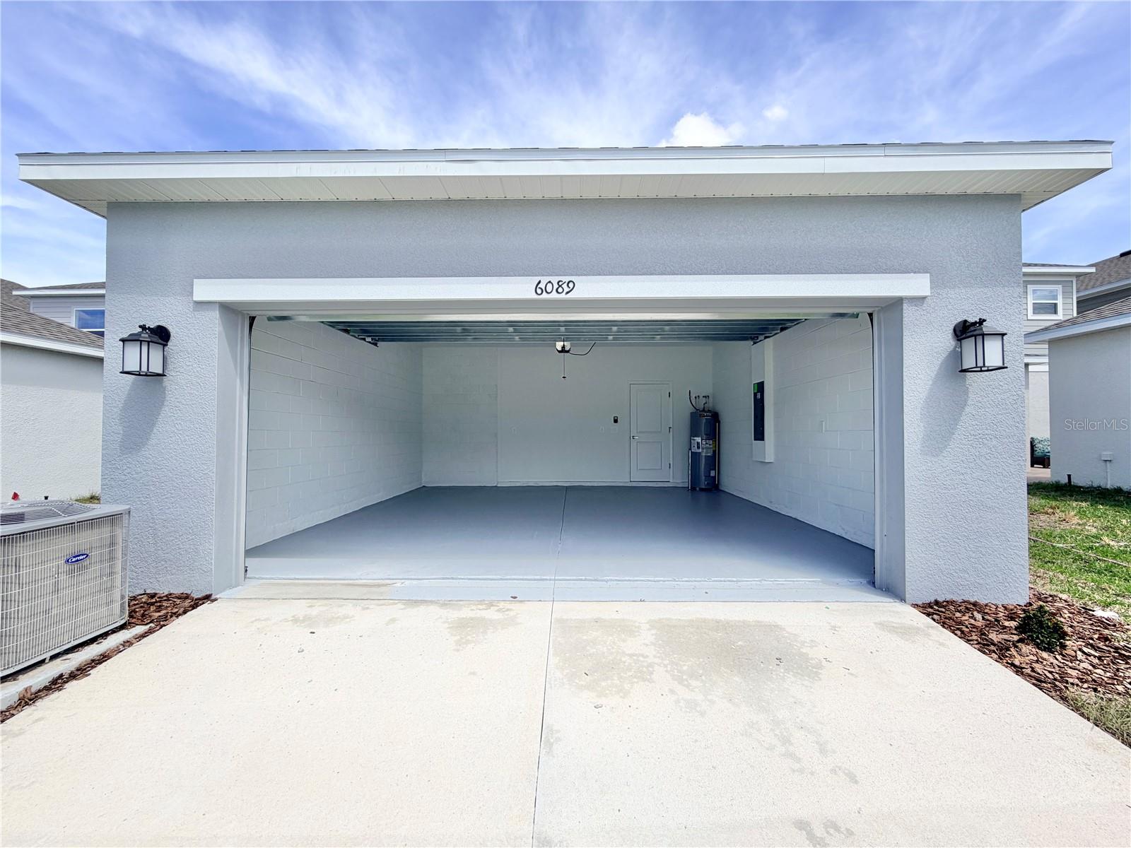 Image 32 of 66 For 6089 Meditation Drive