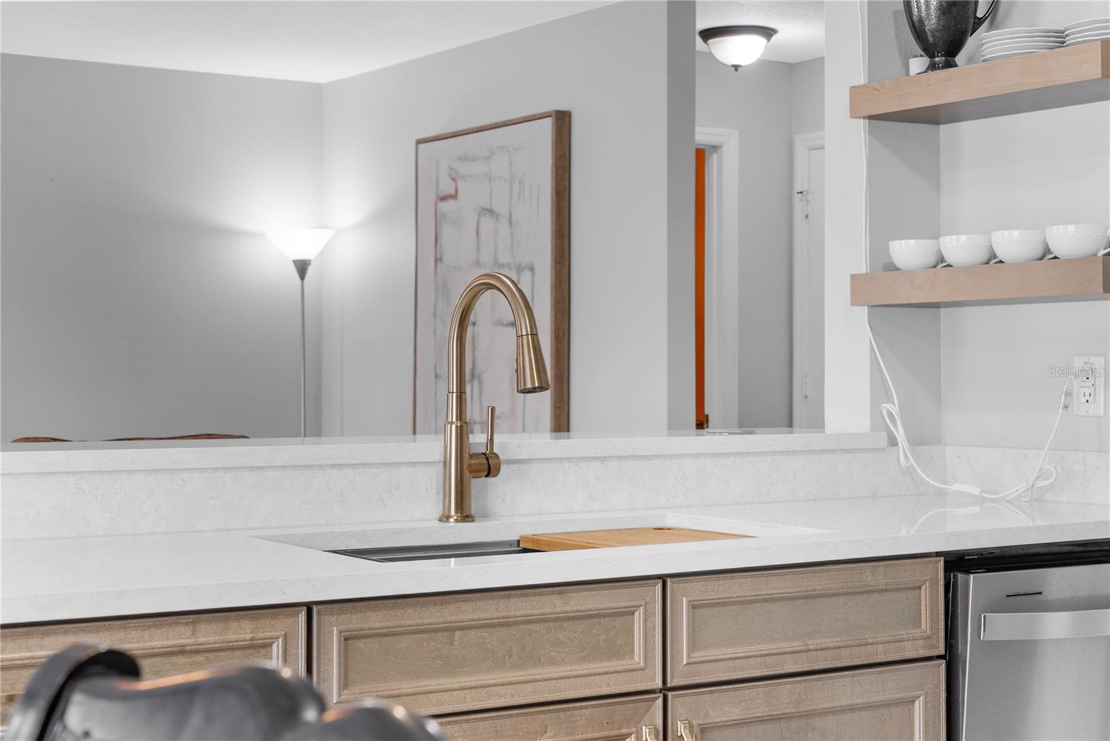 Image 20 of 64 For 15600 Kalihna Court