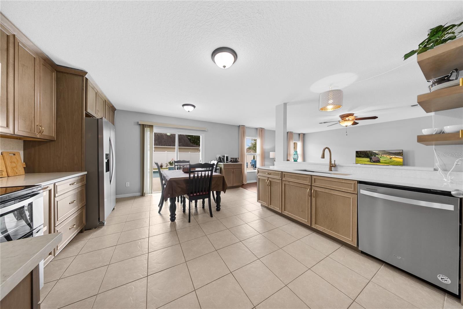 Image 22 of 64 For 15600 Kalihna Court