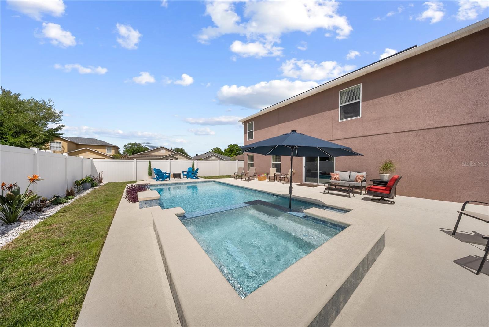 Image 25 of 64 For 15600 Kalihna Court