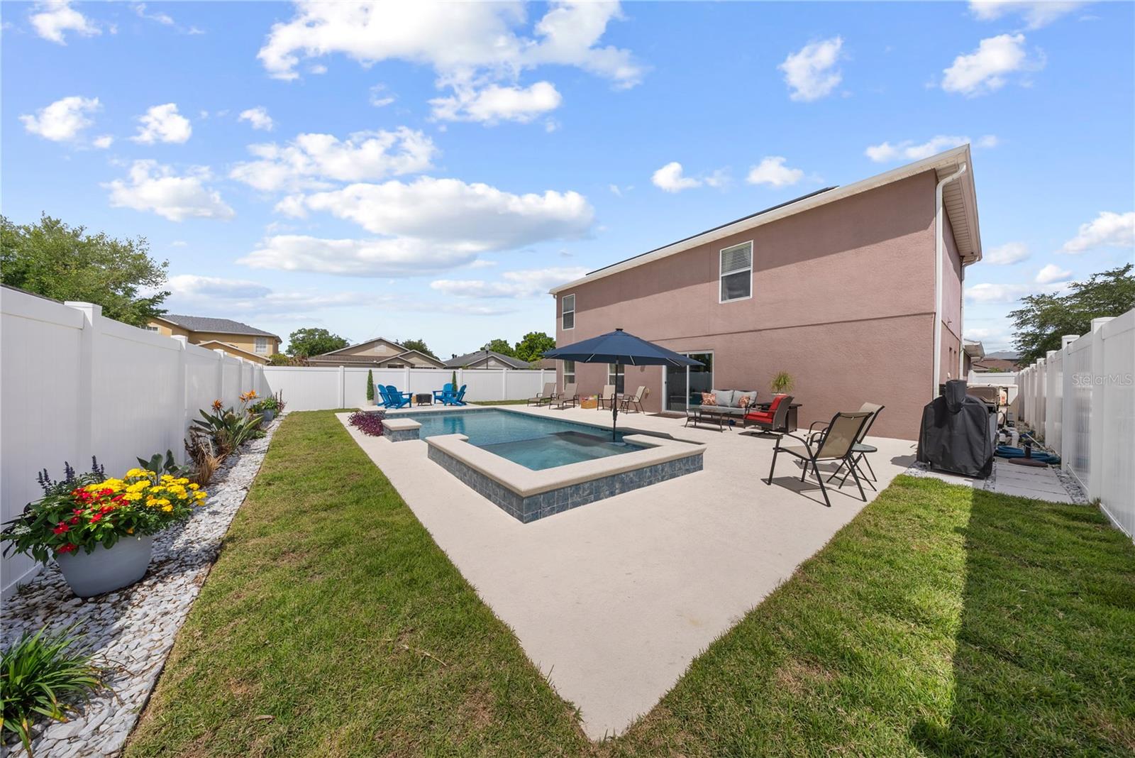 Image 27 of 64 For 15600 Kalihna Court