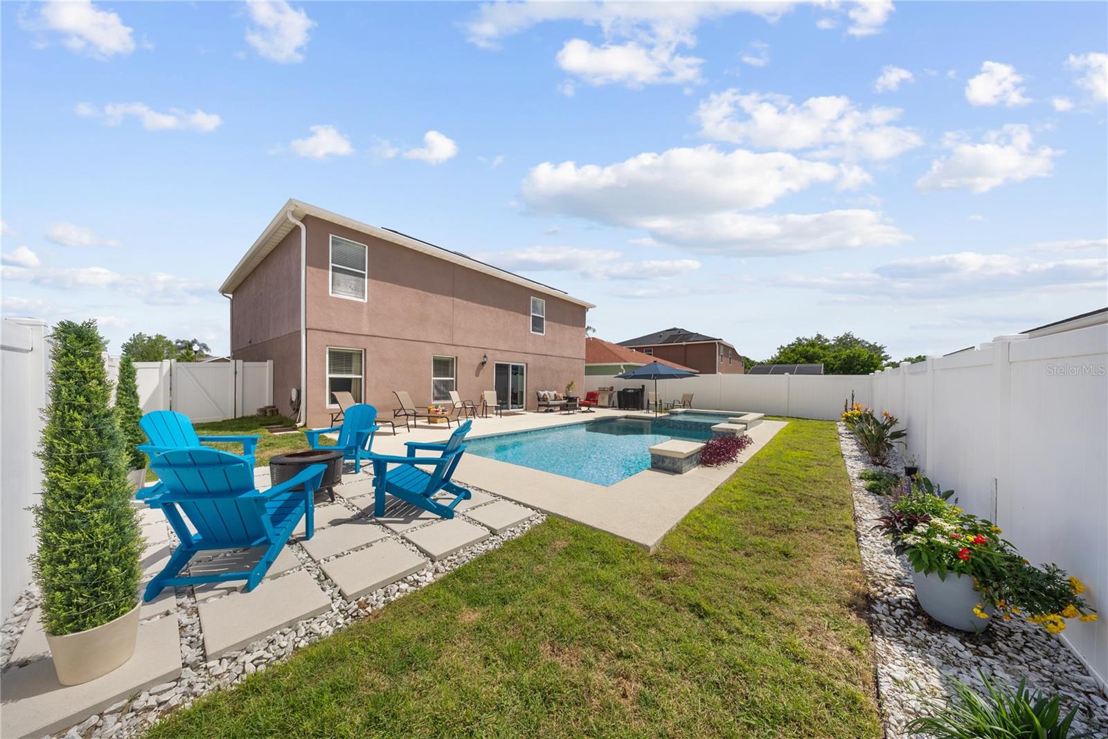 Image 28 of 64 For 15600 Kalihna Court