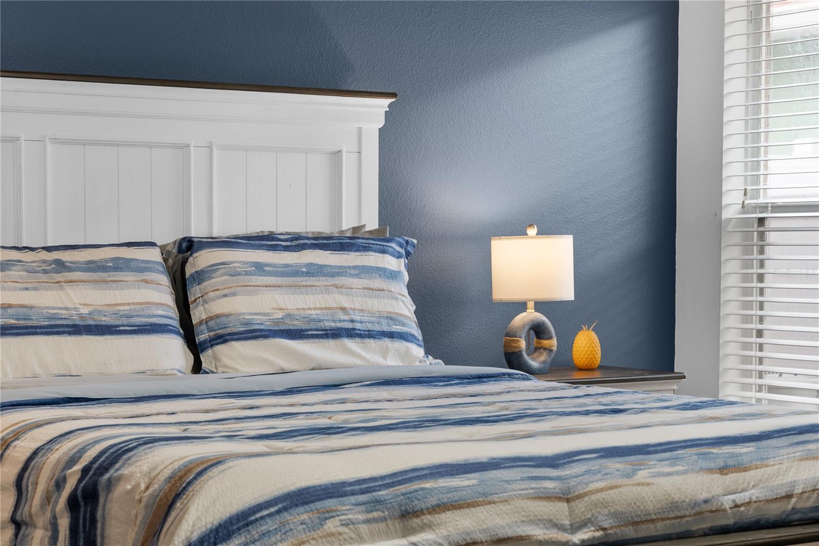 Image 35 of 64 For 15600 Kalihna Court