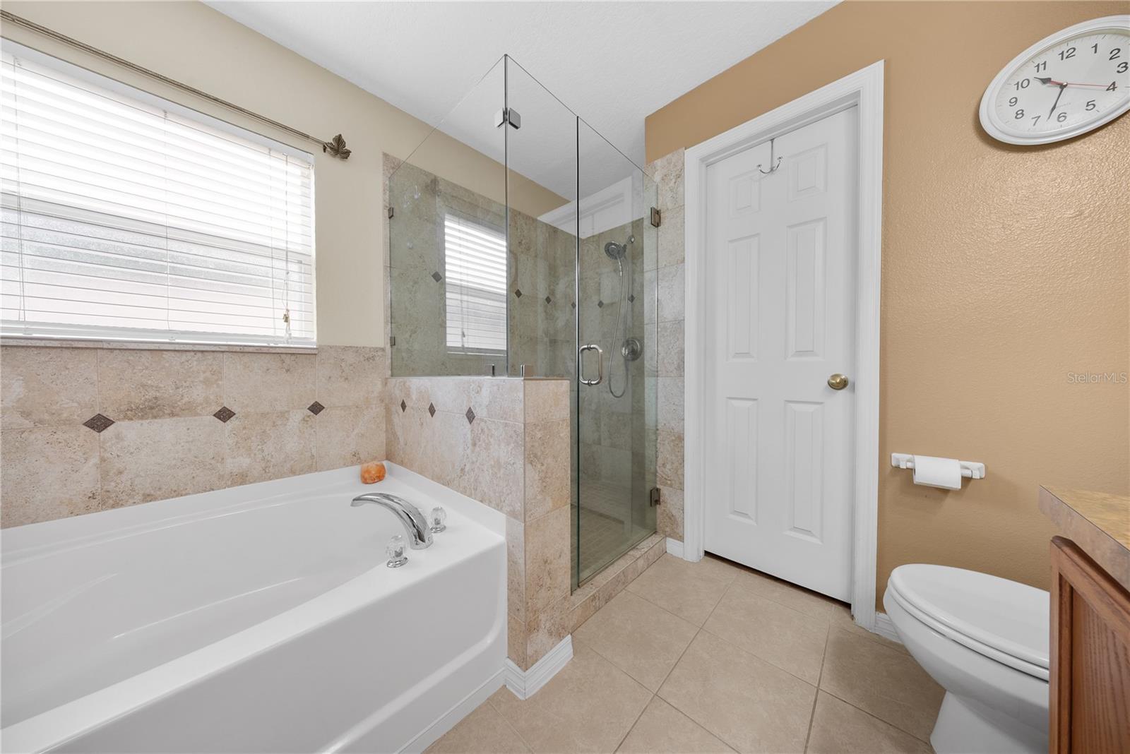 Image 38 of 64 For 15600 Kalihna Court