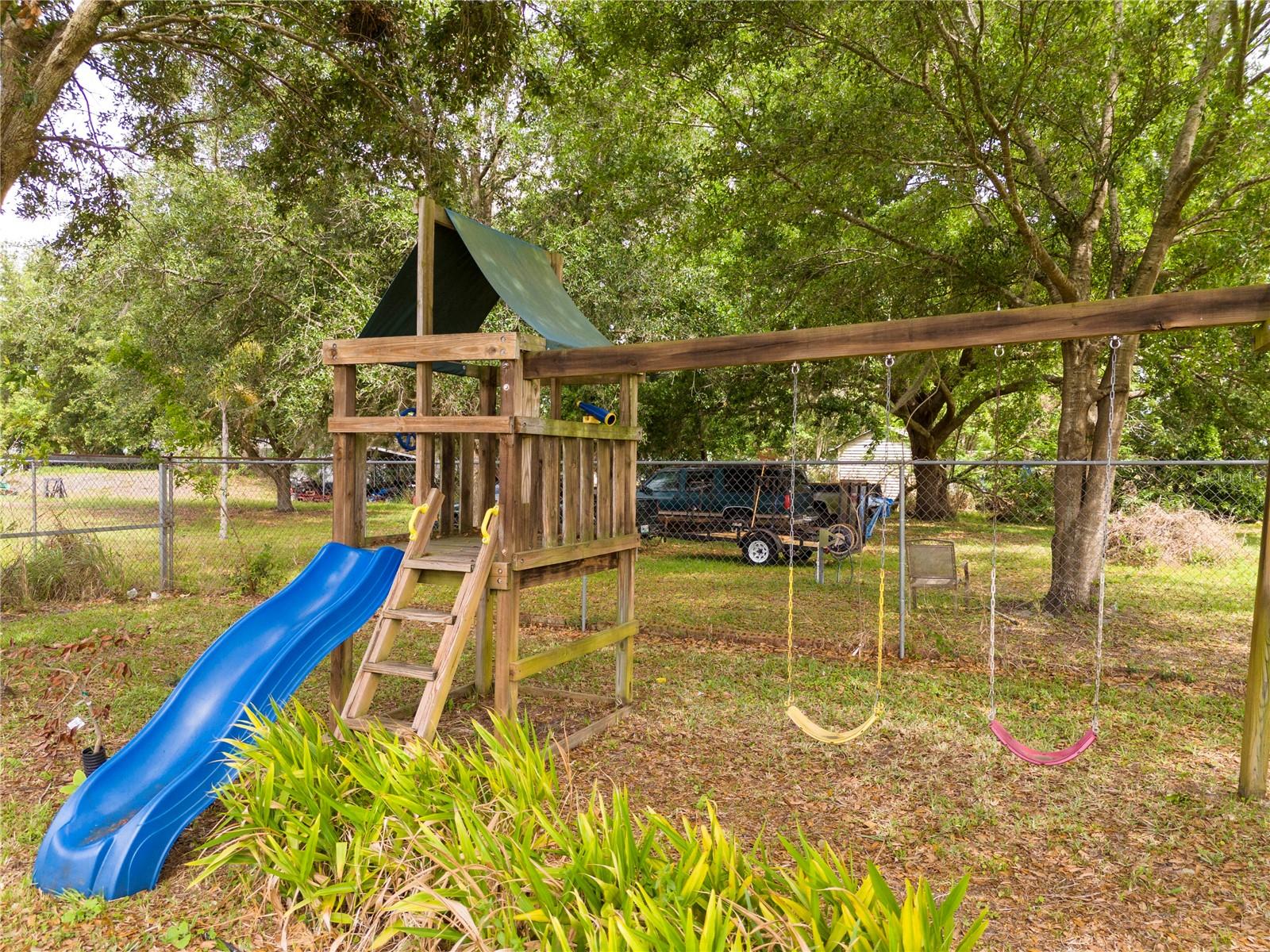 Image 30 of 47 For 8595 Millinockett Lane