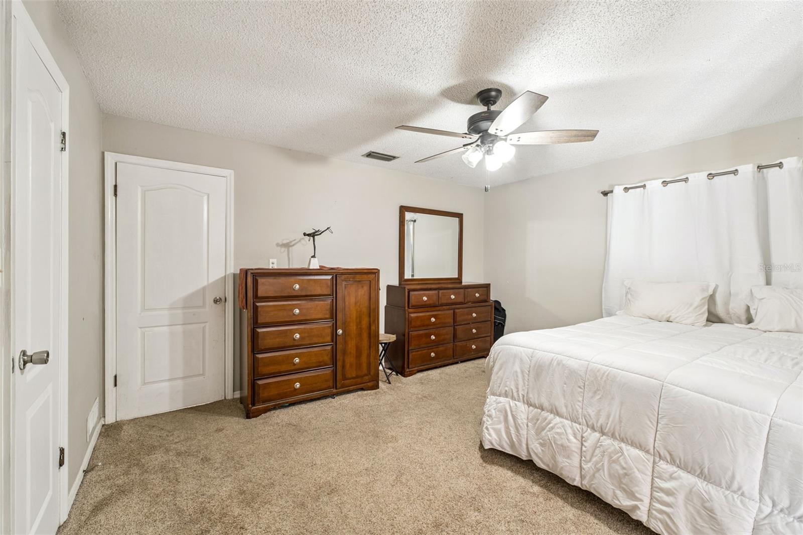 Image 13 of 25 For 1537 Spring Garden Avenue