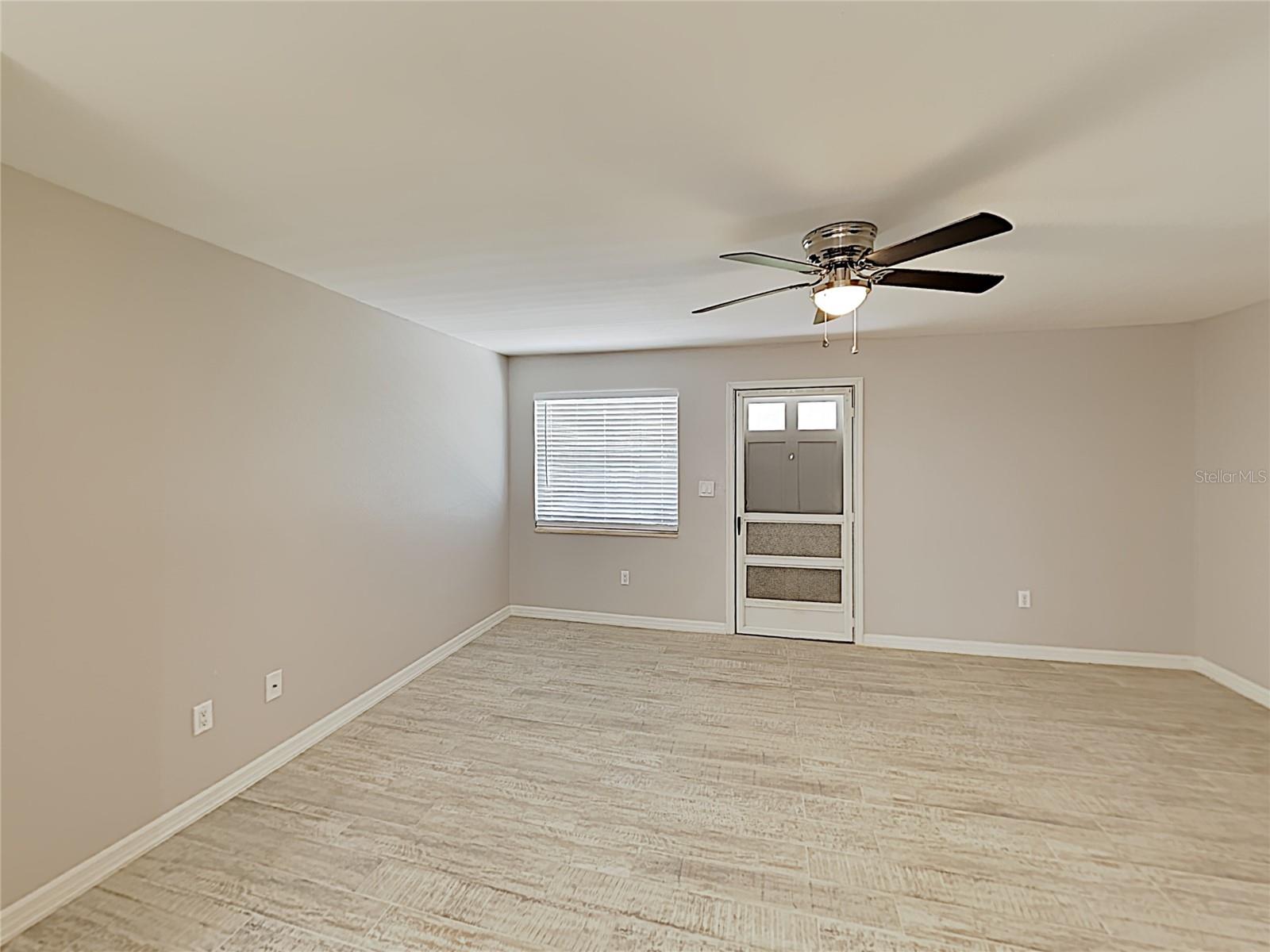 Image 6 of 12 For 525 Conway Road 91