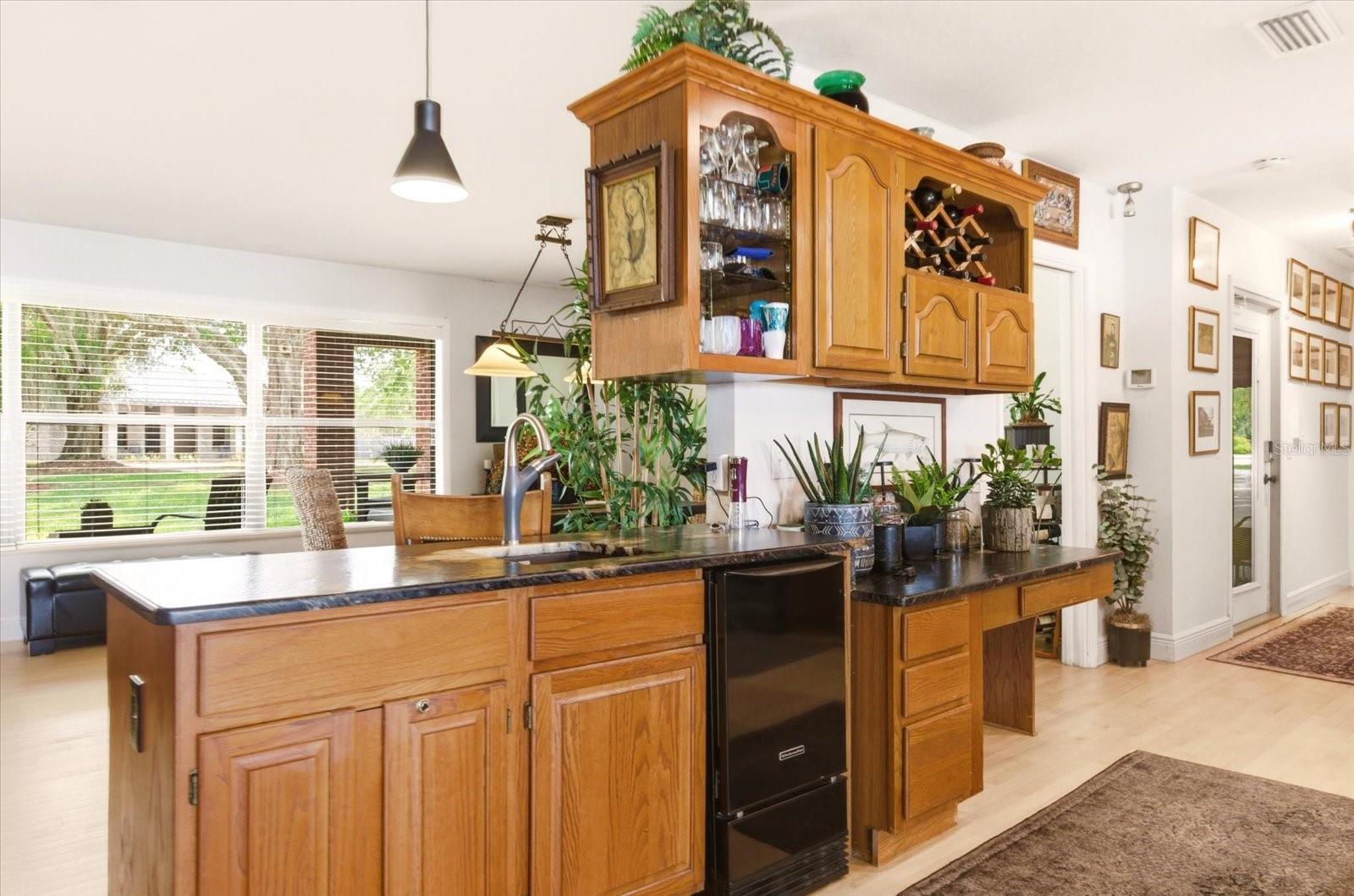 Image 18 of 73 For 4910 Lake Drive