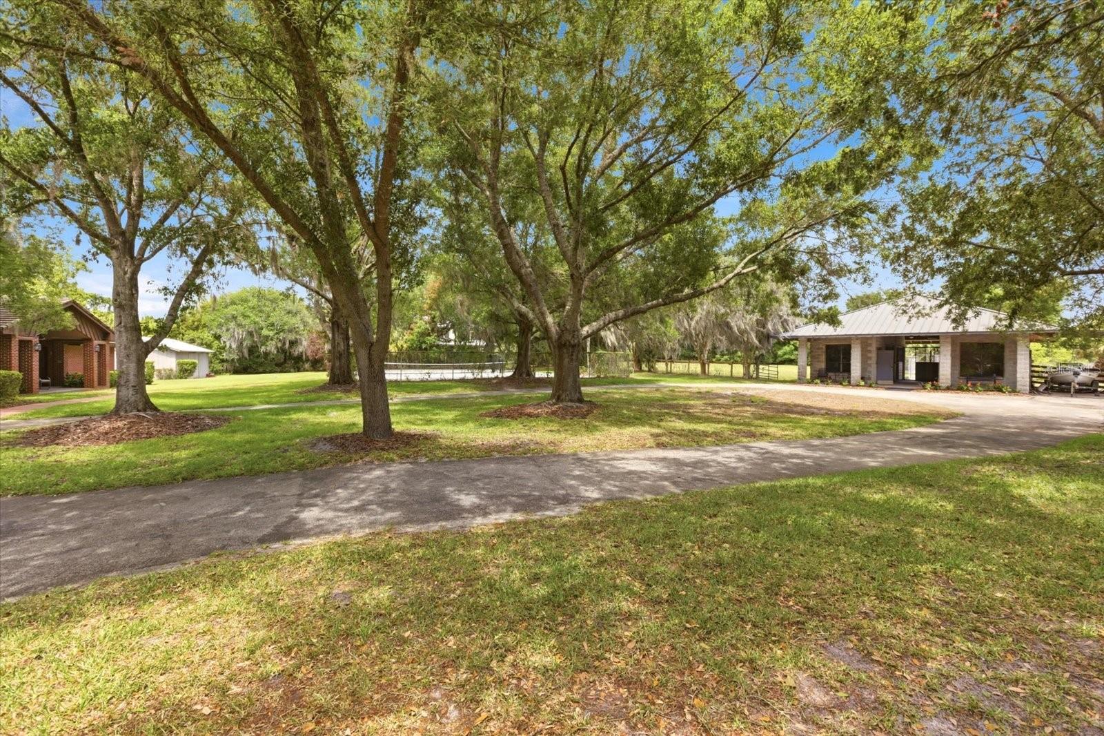 Image 36 of 73 For 4910 Lake Drive