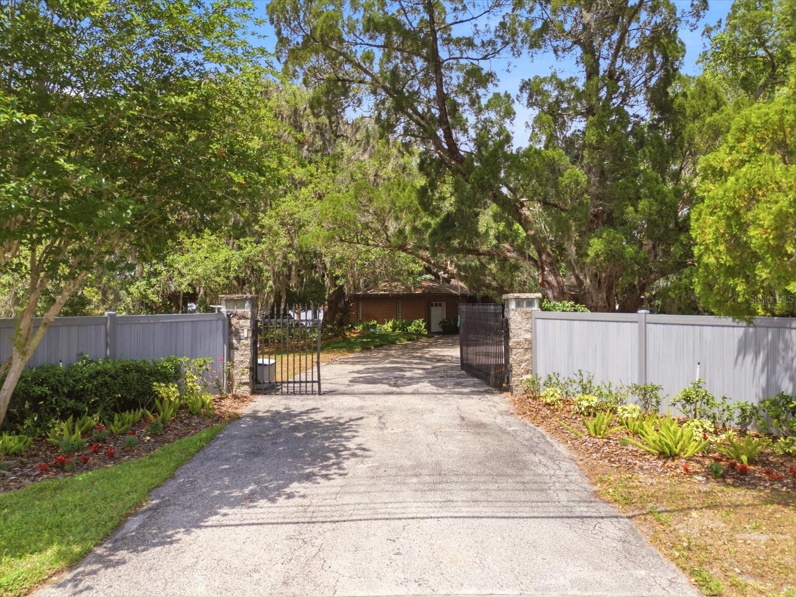 Image 69 of 73 For 4910 Lake Drive