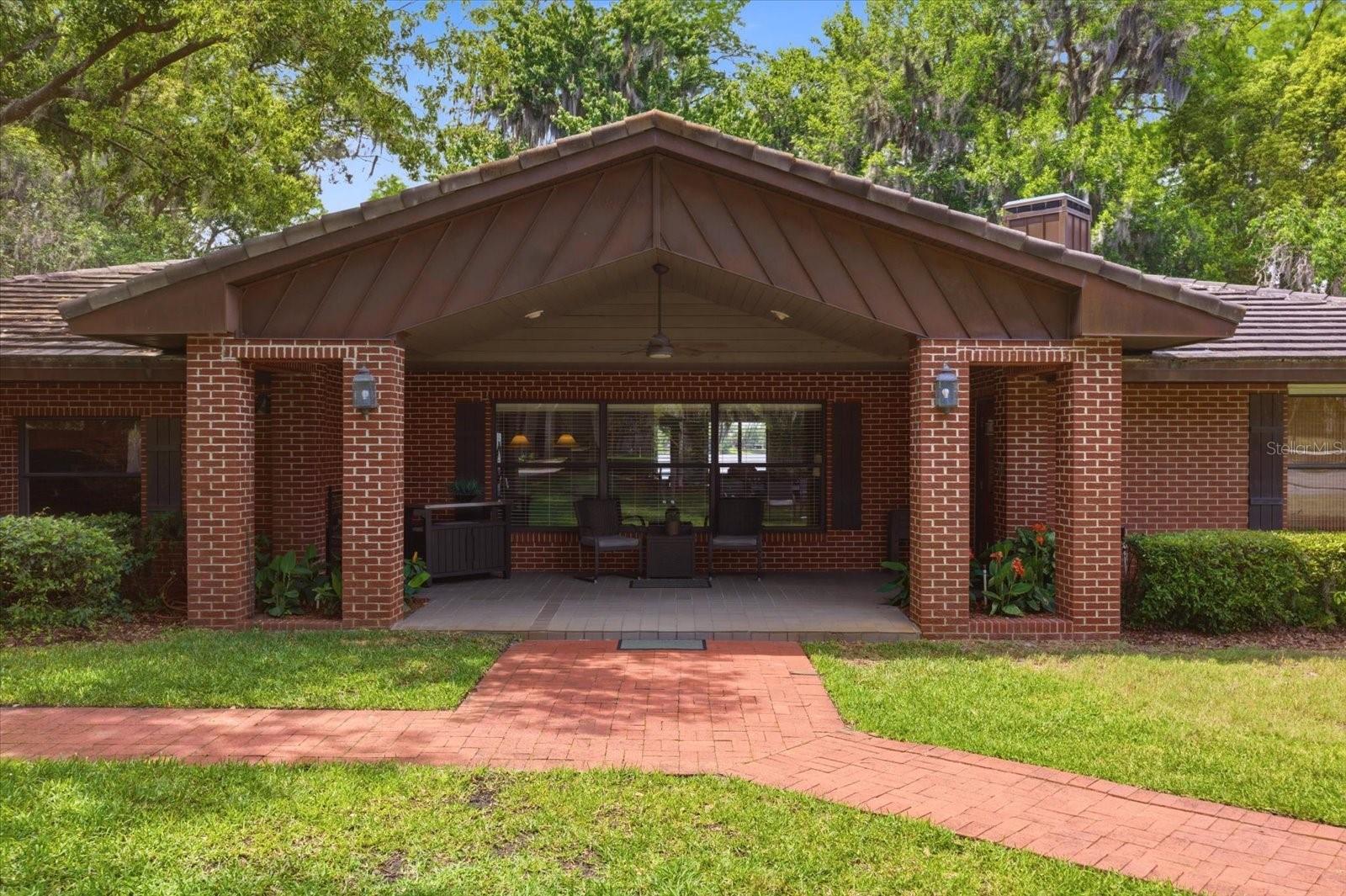 Image 7 of 73 For 4910 Lake Drive