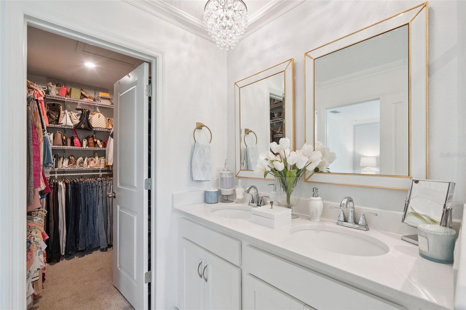 Image 17 of 28 For 896 Spring Palms Loop