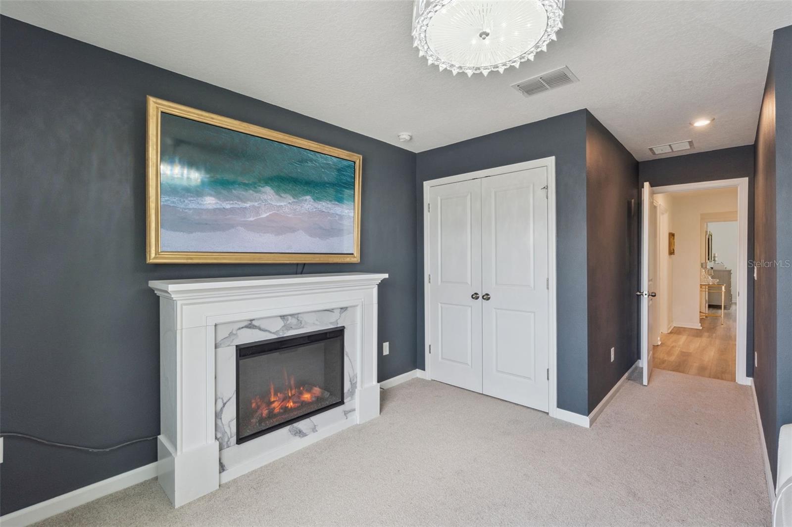 Image 19 of 28 For 896 Spring Palms Loop