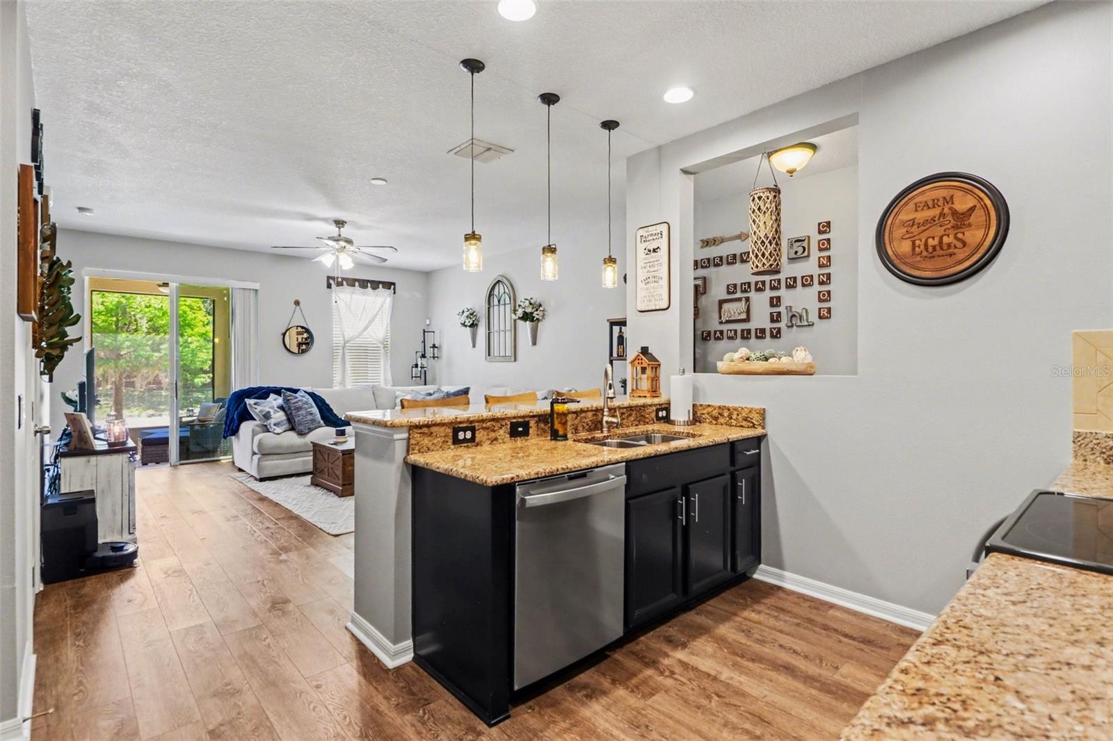 Image 6 of 27 For 1560 Purple Plum Lane