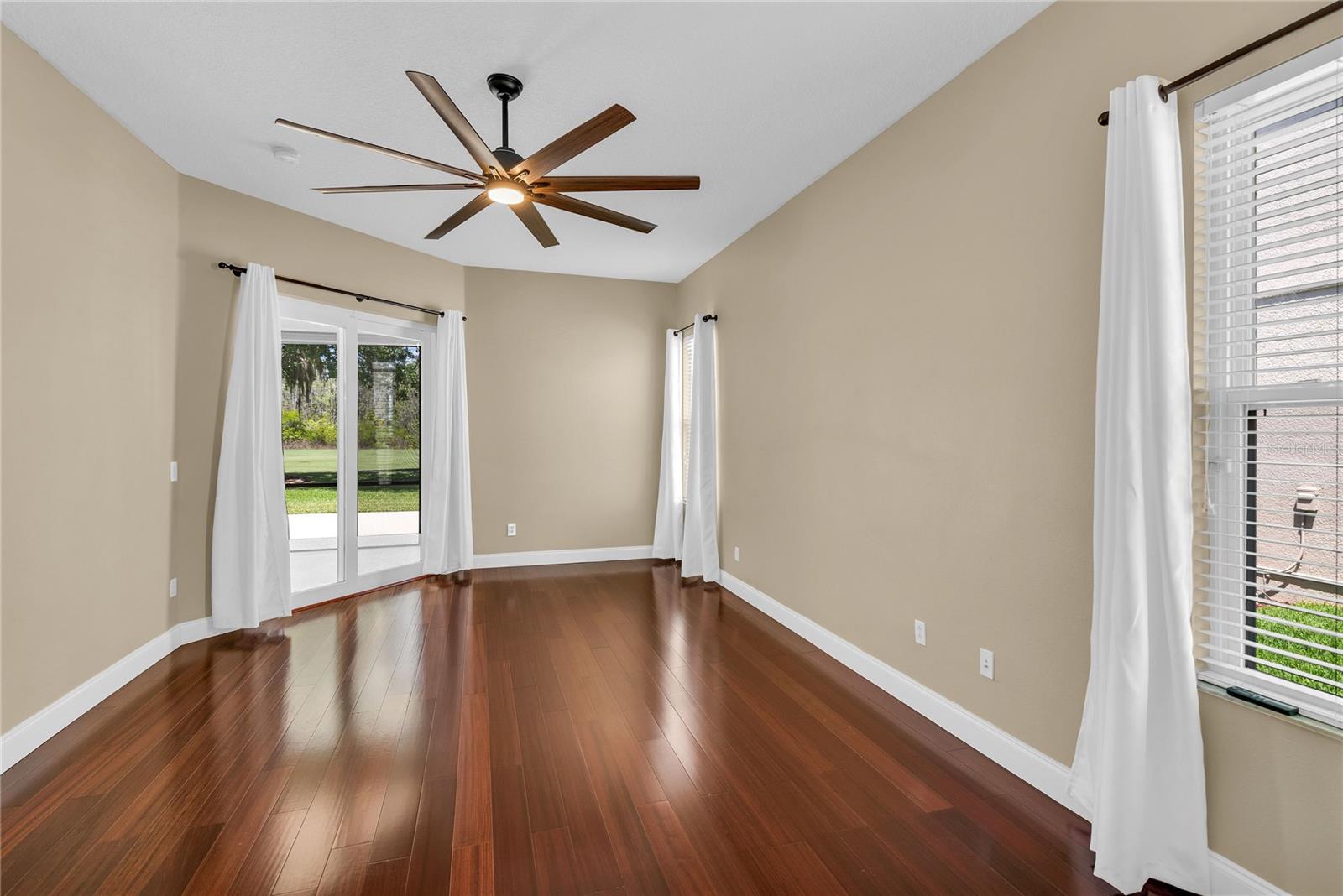 Image 24 of 52 For 9806 Mountain Lake Drive