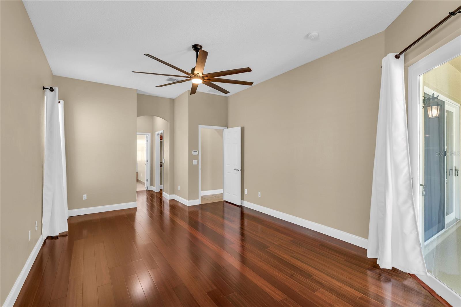 Image 25 of 52 For 9806 Mountain Lake Drive