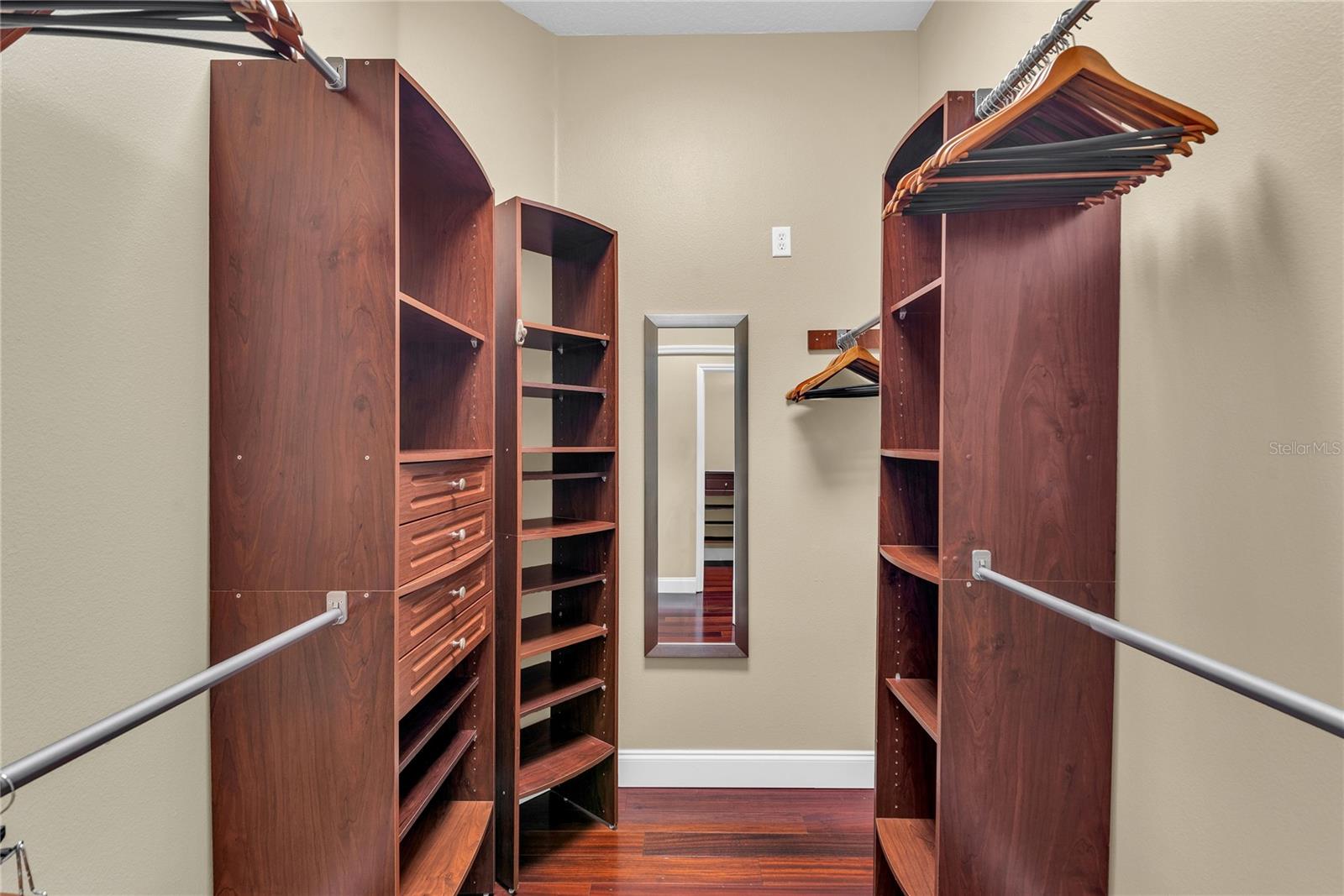 Image 26 of 52 For 9806 Mountain Lake Drive