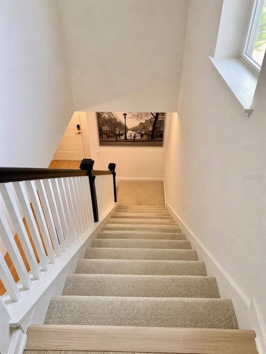 Image 12 of 32 For 1741 Crowncrest Drive