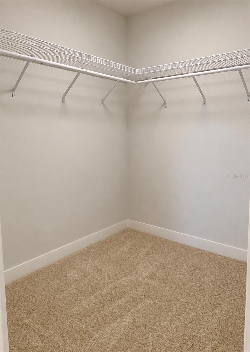 Image 17 of 32 For 1741 Crowncrest Drive