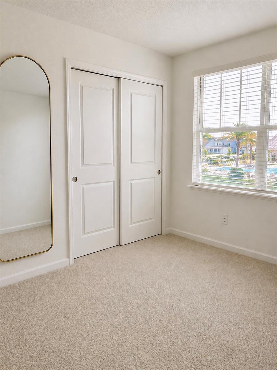 Image 21 of 32 For 1741 Crowncrest Drive