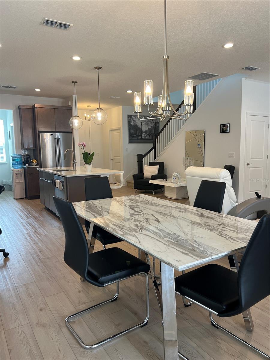 Image 5 of 32 For 1741 Crowncrest Drive