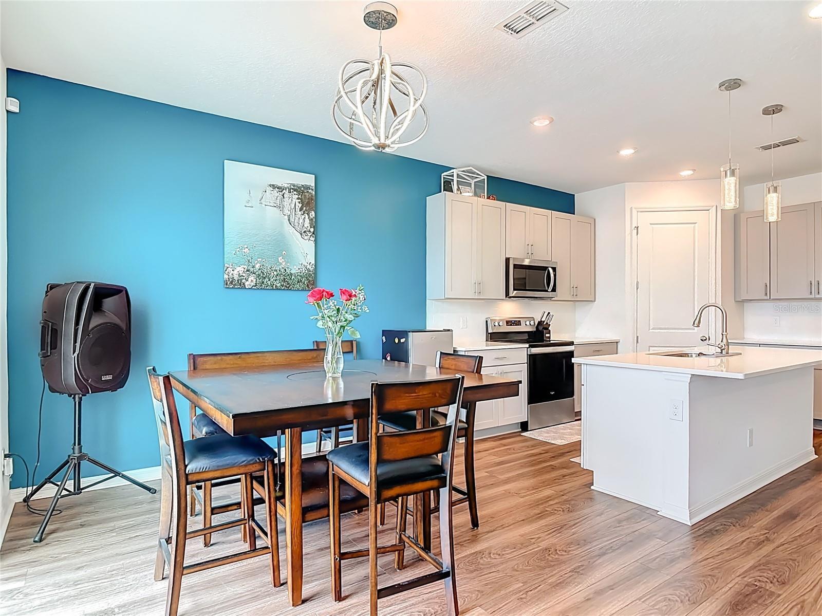 Image 13 of 43 For 1629 Hill Park Drive