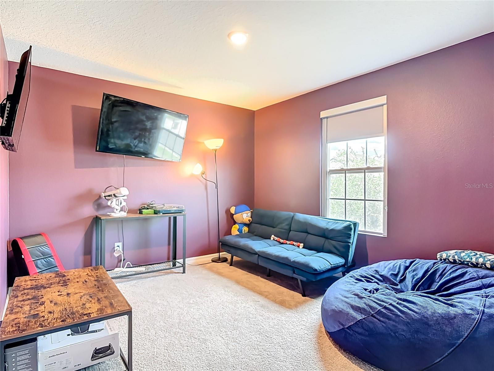 Image 18 of 43 For 1629 Hill Park Drive