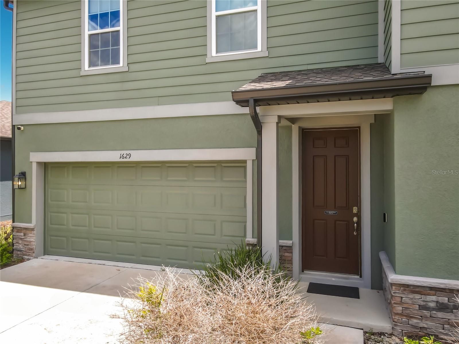 Image 2 of 43 For 1629 Hill Park Drive