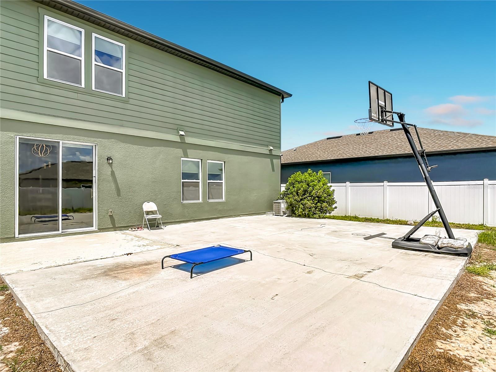 Image 33 of 43 For 1629 Hill Park Drive