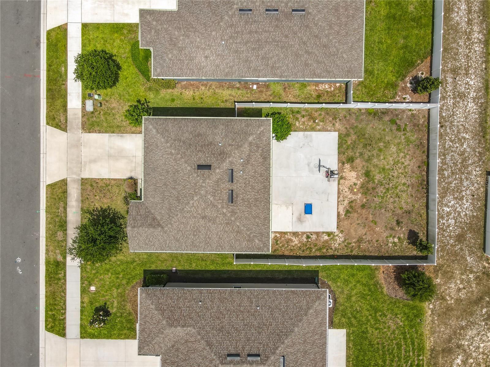 Image 35 of 43 For 1629 Hill Park Drive