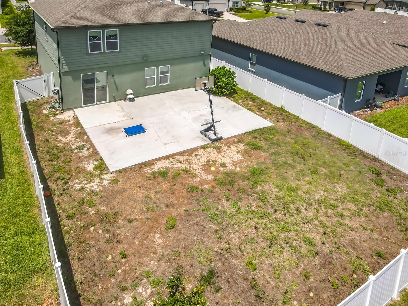 Image 36 of 43 For 1629 Hill Park Drive