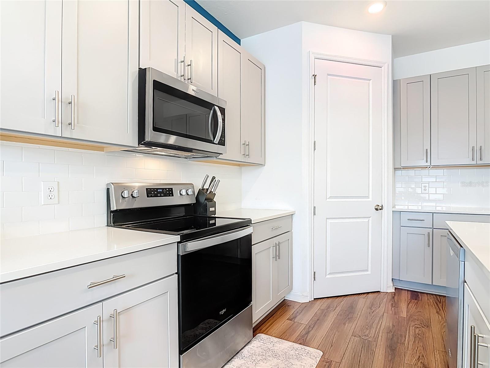 Image 9 of 43 For 1629 Hill Park Drive