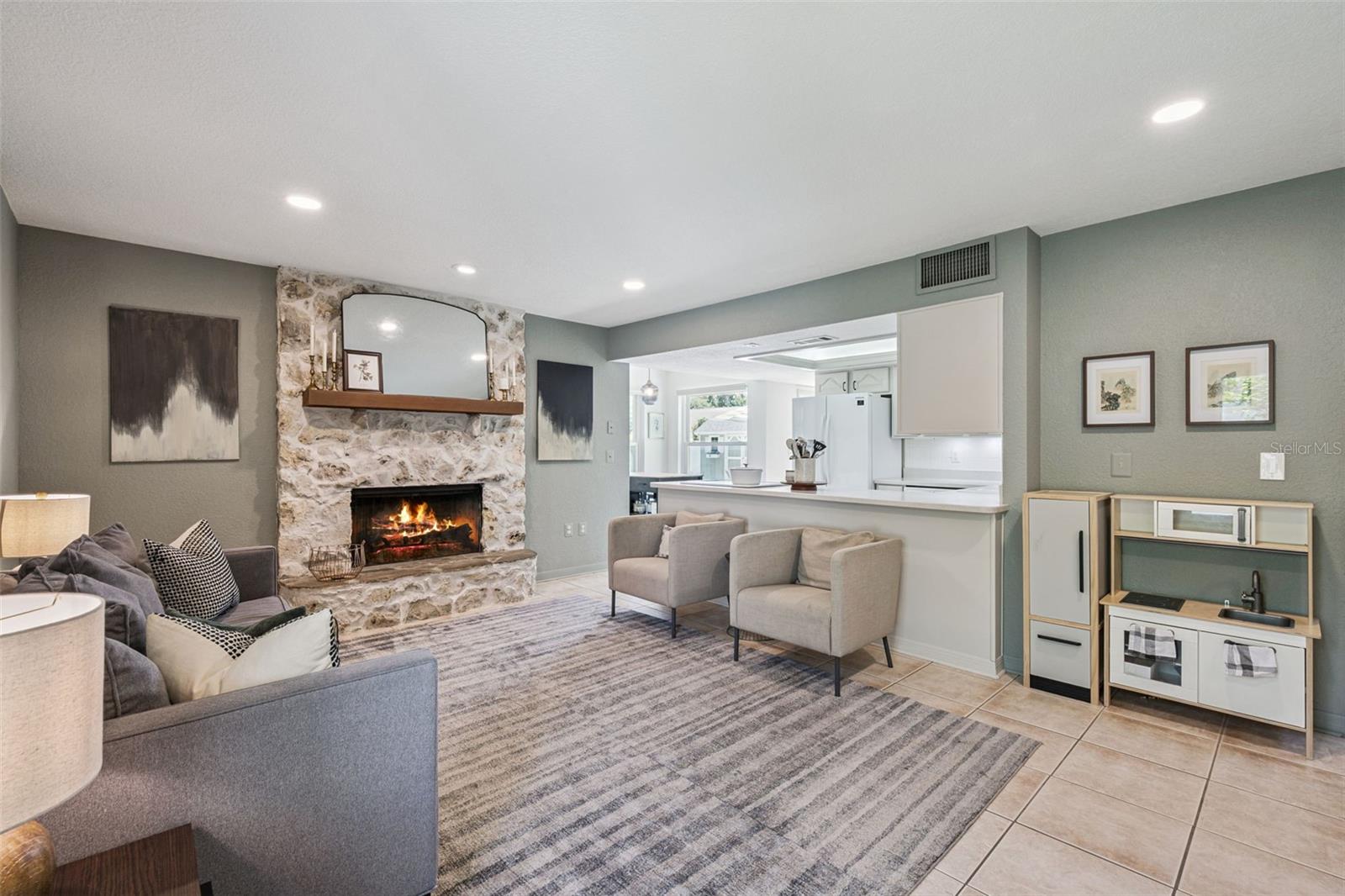 Image 14 of 40 For 4202 Woodlynne Lane